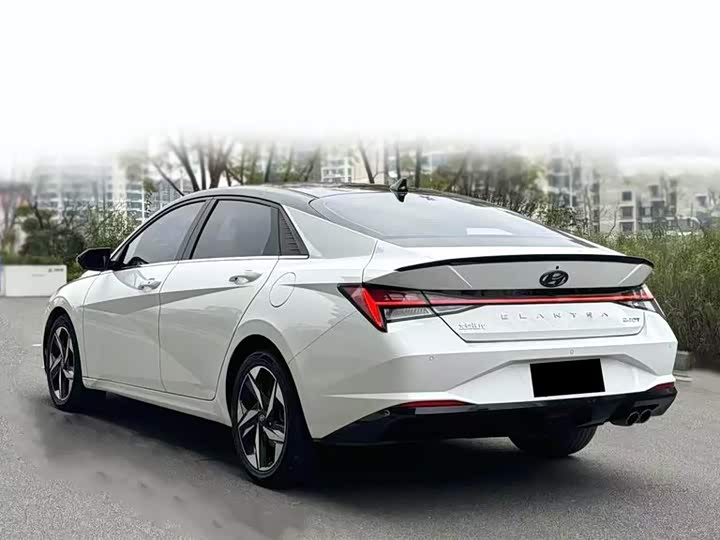 Фото 6 - Hyundai Elantra N line