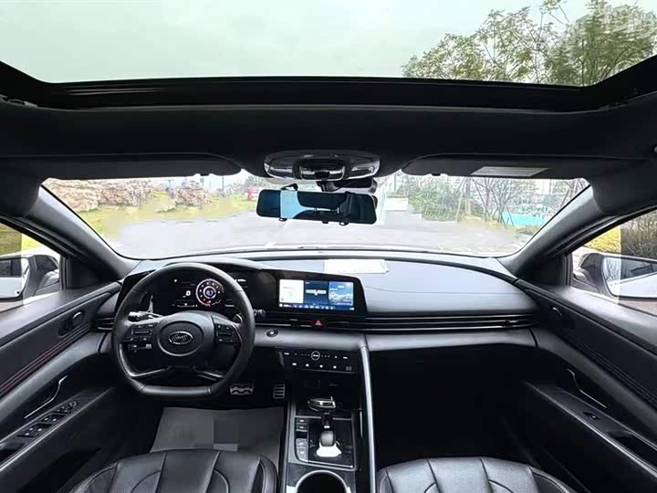 Фото 9 - Hyundai Elantra N line