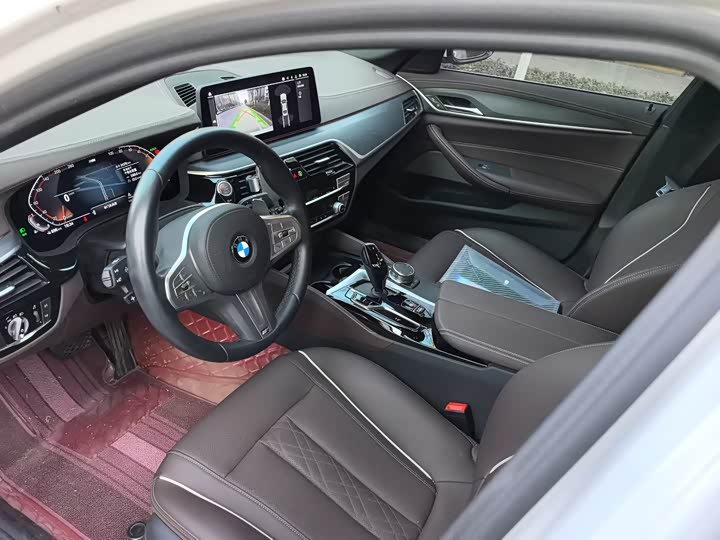 Фото 4 - BMW 5 Series