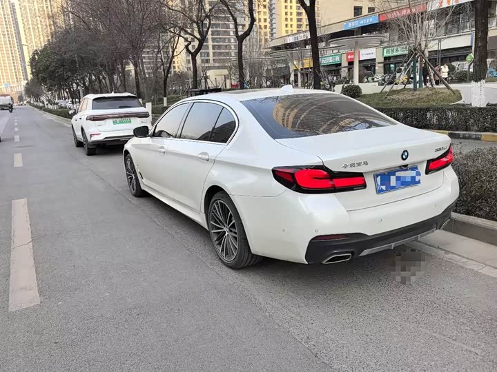 Фото 8 - BMW 5 Series