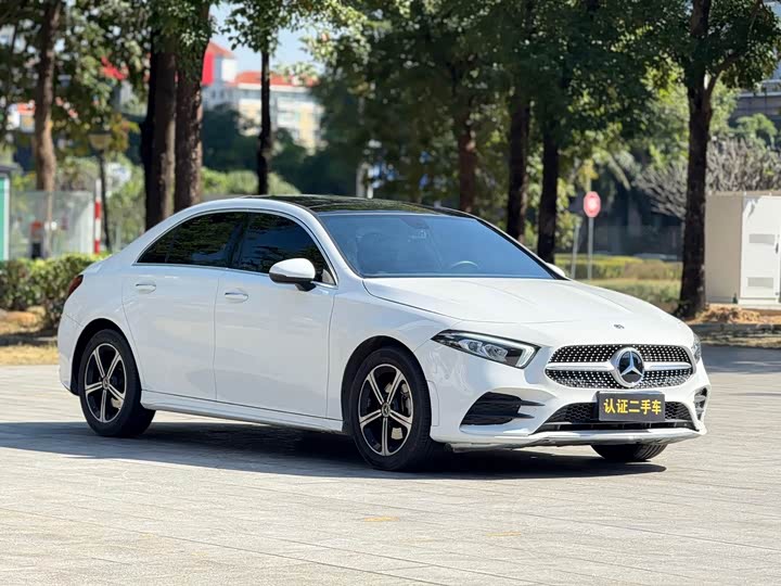 Фото 3 - Mercedes-Benz A-Class