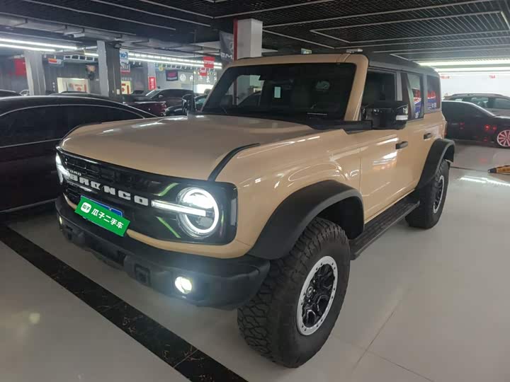 Фото 1 - Ford Bronco