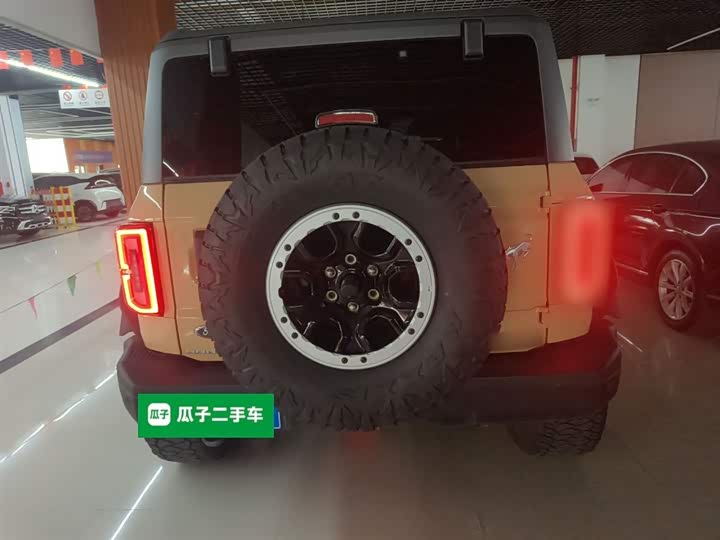 Фото 6 - Ford Bronco