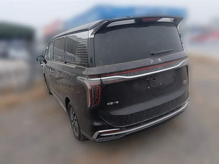 Фото 9 - Hongqi HQ9 Hybrid