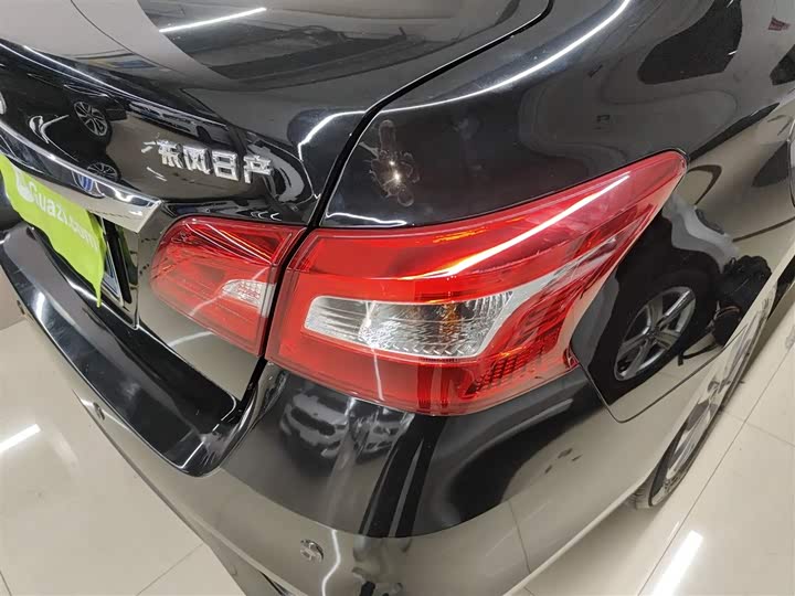 Фото 8 - Nissan Sylphy