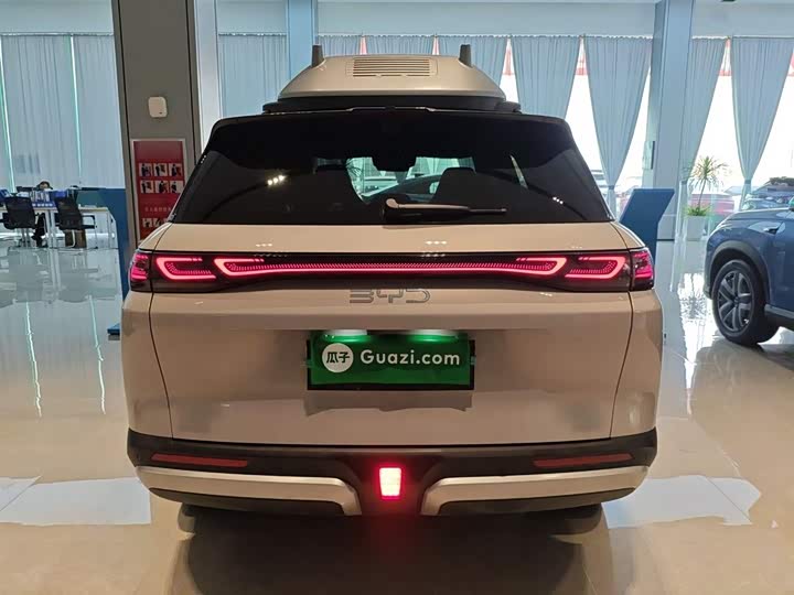 Фото 6 - BYD Sea Lion 07 DM-i Hybrid