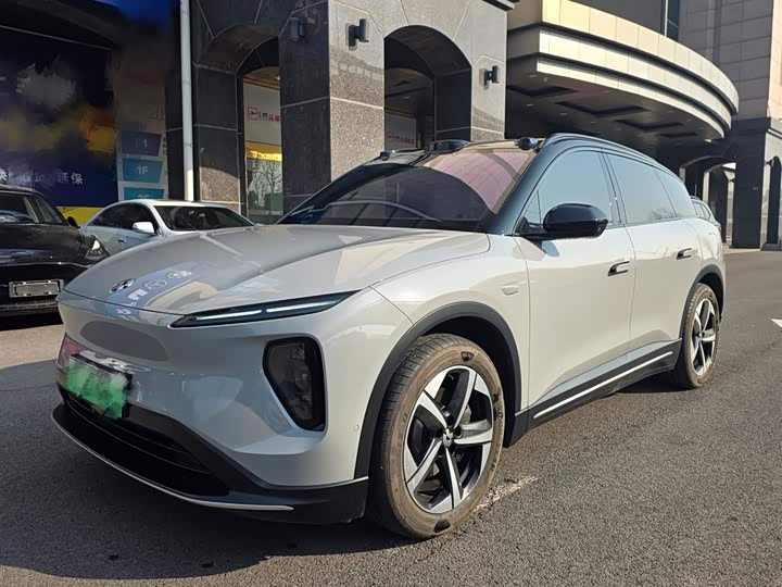 Фото 1 - Nio ES6