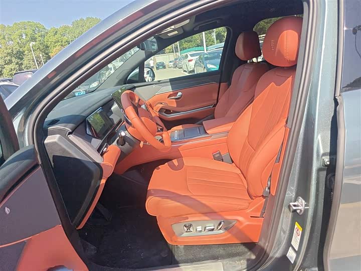 Фото 7 - BYD Tang L