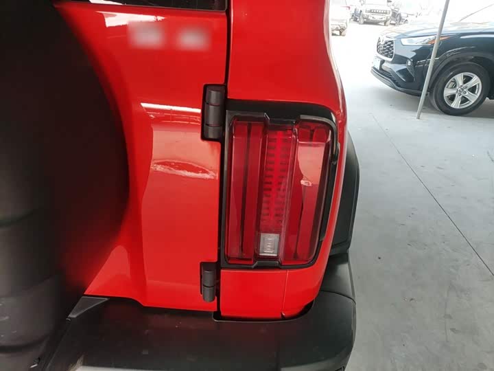 Фото 8 - Tank 300