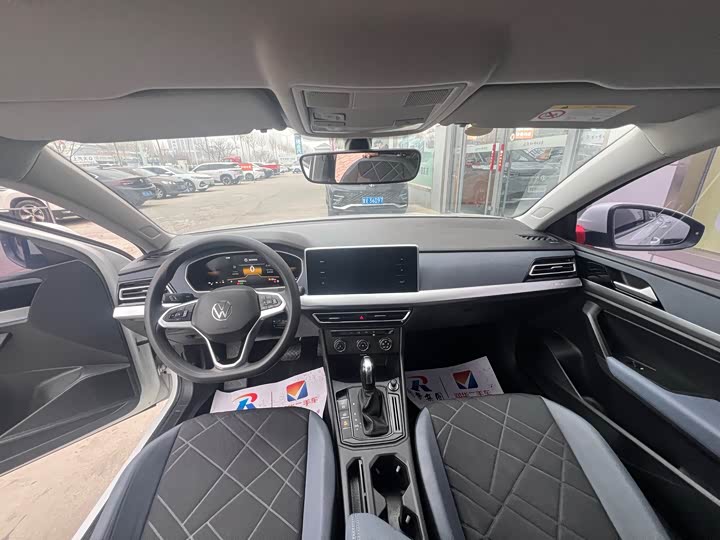 Фото 6 - Volkswagen Lavida