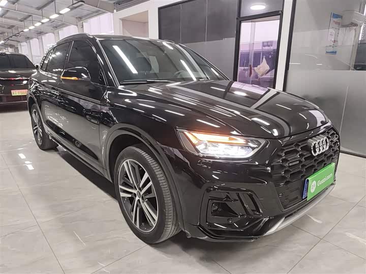 Фото 4 - Audi Q5L