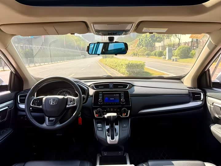 Фото 7 - Honda CR-V