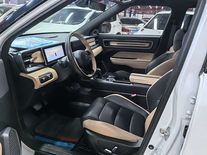 Фото 7 - Geely Icon