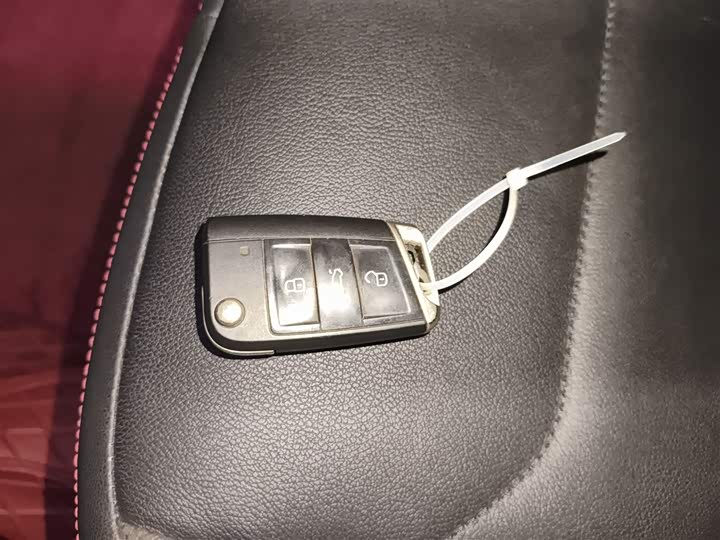 Фото 9 - Volkswagen Tayron