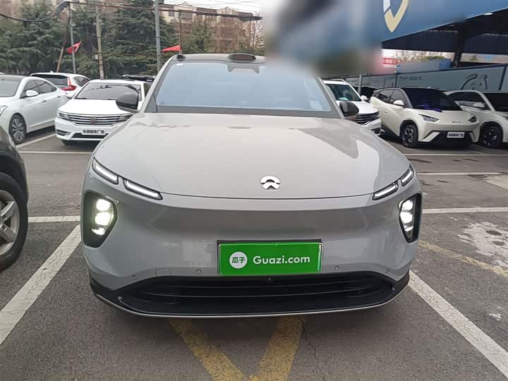 Фото 3 - Nio EC6