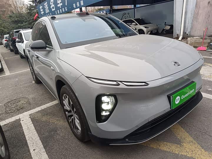 Фото 4 - Nio EC6