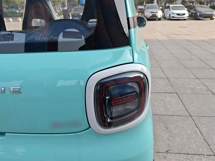 Фото 8 - Bestune Pony