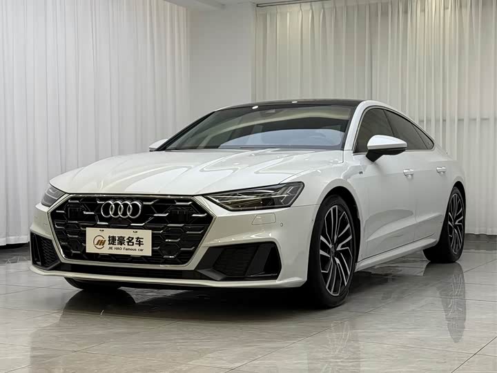 Фото 1 - Audi A7