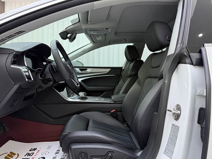 Фото 4 - Audi A7