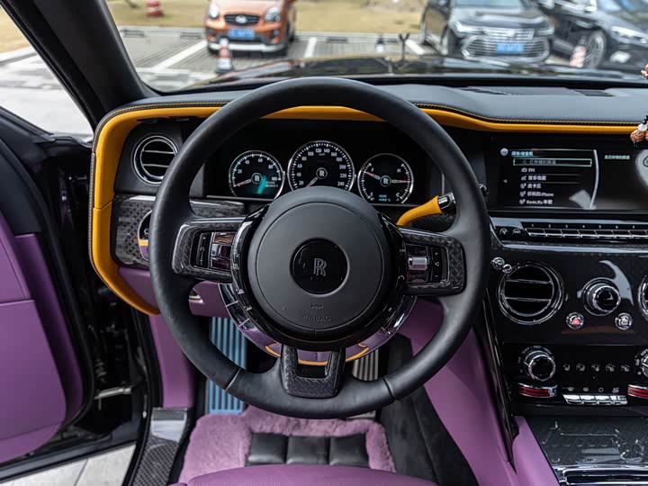 Фото 7 - Rolls-Royce Cullinan