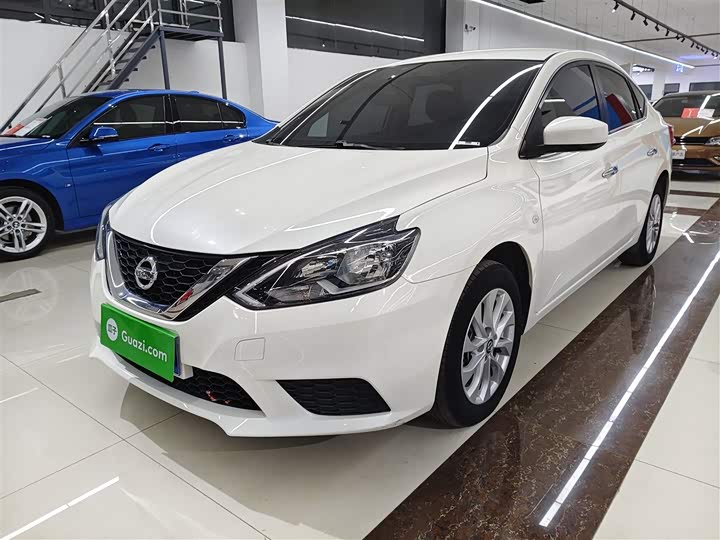 Фото 2 - Nissan Sylphy