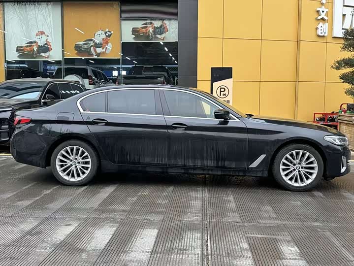 Фото 4 - BMW 5 Series