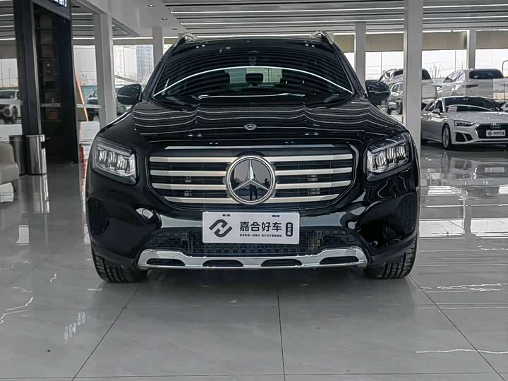 Фото 2 - Mercedes-Benz GLB-Class