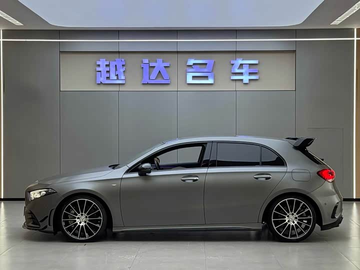 Фото 4 - Mercedes-Benz A-Class AMG