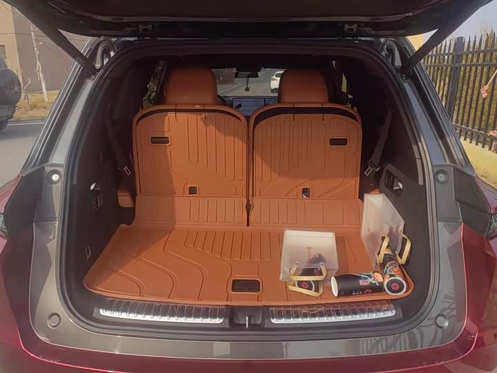 Фото 4 - LiXiang L9