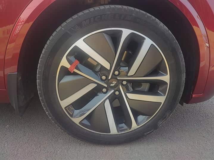 Фото 6 - LiXiang L9