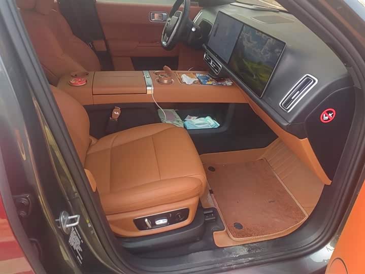 Фото 8 - LiXiang L9