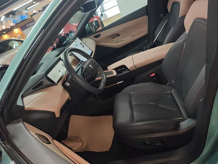 Фото 8 - Changan Deepal SL03