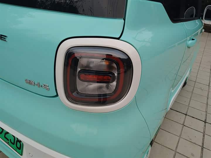 Фото 8 - Bestune Pony