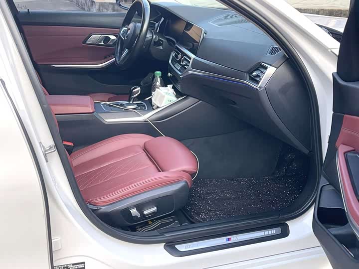 Фото 8 - BMW 3 Series