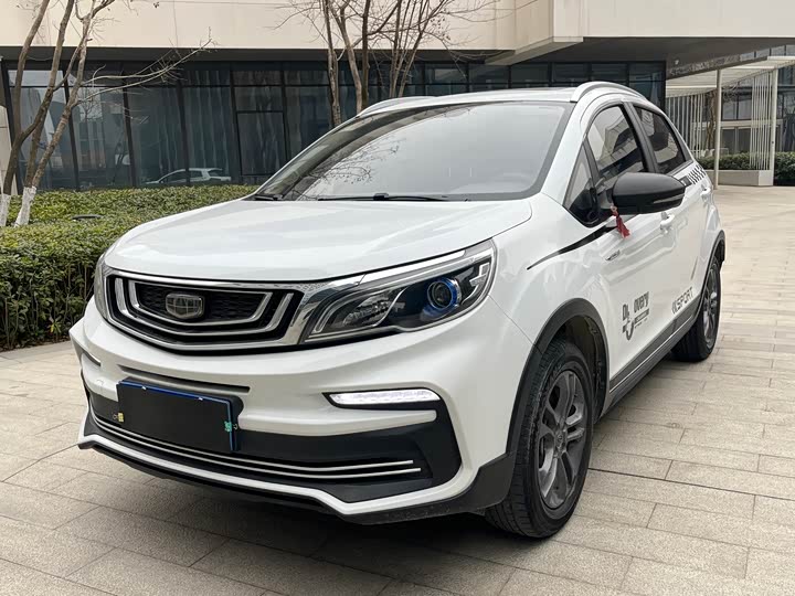 Фото 1 - Geely Vision X3