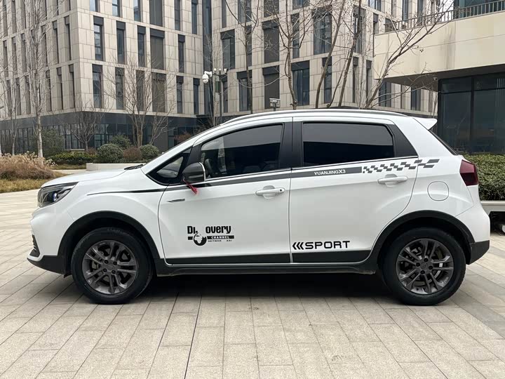 Фото 3 - Geely Vision X3