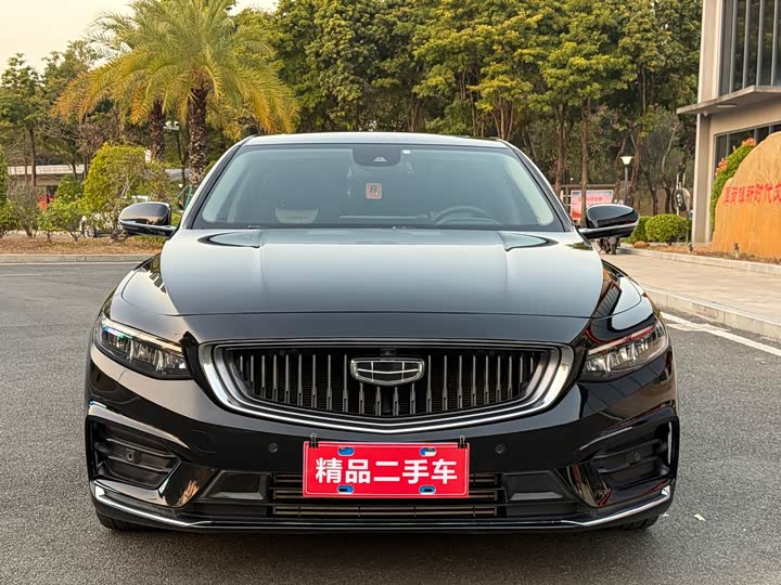 Фото 2 - Geely Preface