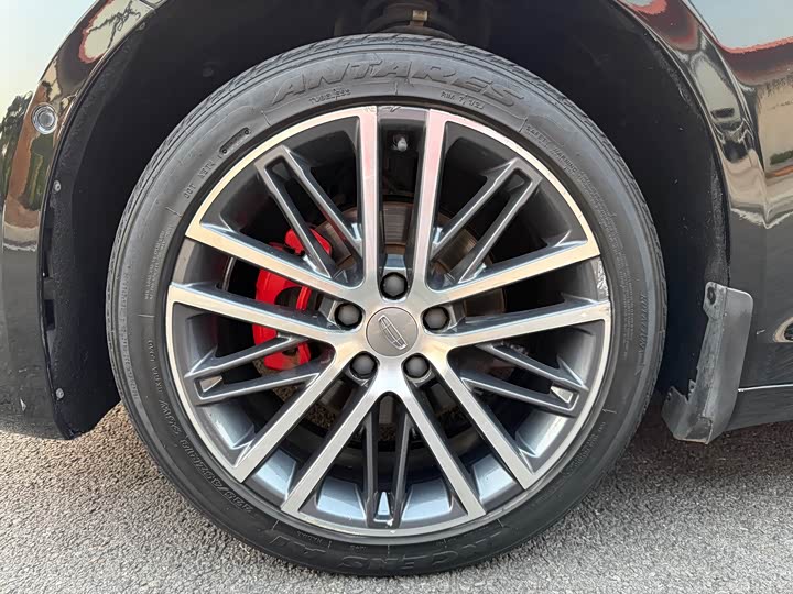 Фото 9 - Geely Preface