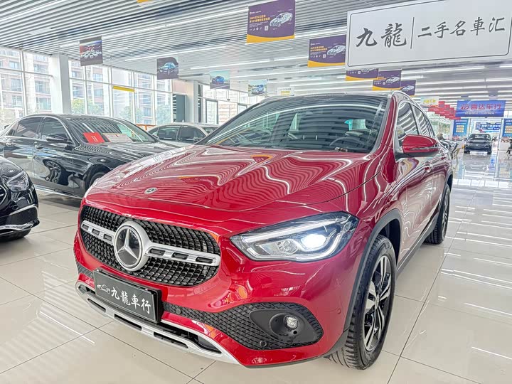 Фото 1 - Mercedes-Benz GLA-Class