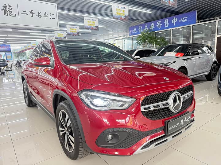 Фото 3 - Mercedes-Benz GLA-Class