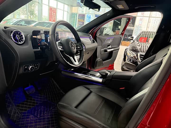 Фото 8 - Mercedes-Benz GLA-Class