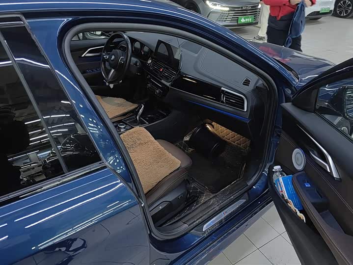 Фото 8 - BMW 1 Series