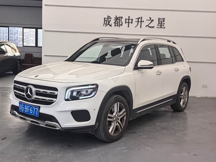 Фото 1 - Mercedes-Benz GLB-Class