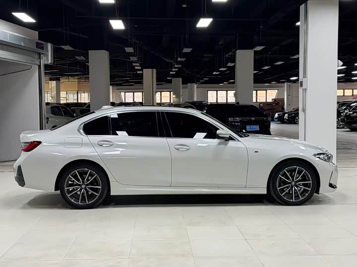 Фото 5 - BMW 3 Series