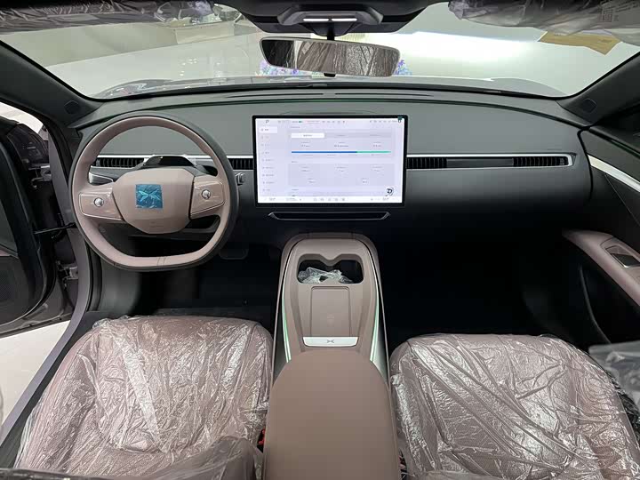 Фото 4 - XPeng Mona M03