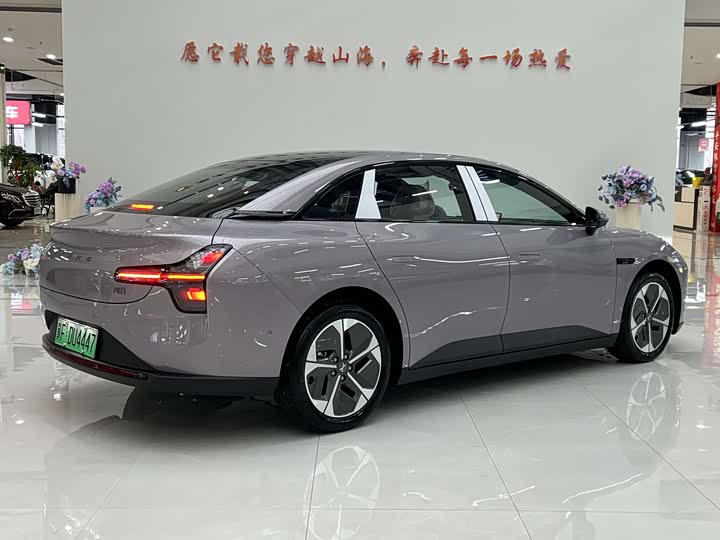 Фото 7 - XPeng Mona M03