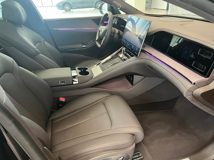 Фото 8 - Denza Z9