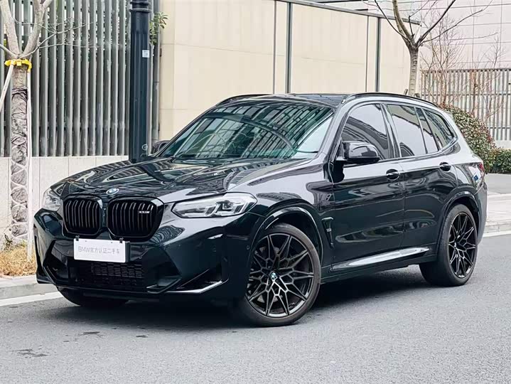 Фото 1 - BMW X3 M
