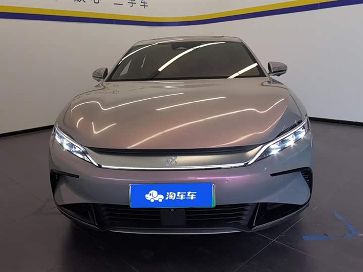 Фото 2 - BYD Han