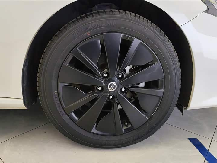 Фото 6 - Nissan Teana